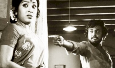 Vizhiyilae Malarndhadhu songs lyrics from Bhuvana Oru Kelvi Kuri tamil movie